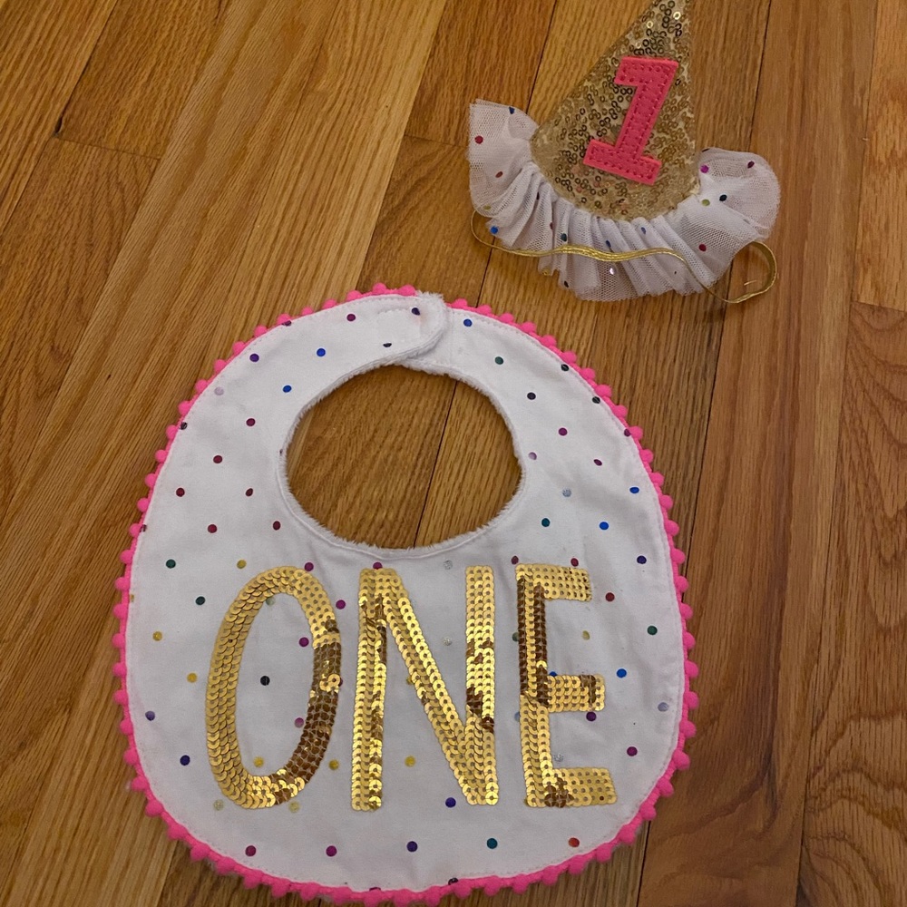 Mud pie 1st birthday bib and party hat